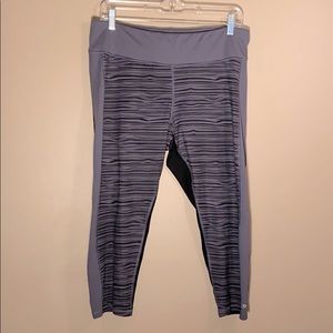 CHAMPION Gray & Black Stripe Front Workout Capri